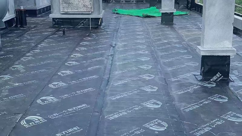 成都屋面防水，价格与品质如何平衡？**