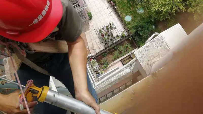 防水卷材基层处理，施工前的关键一步