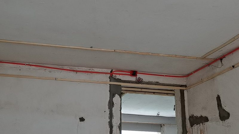 老旧房顶自粘防水卷材怎么贴